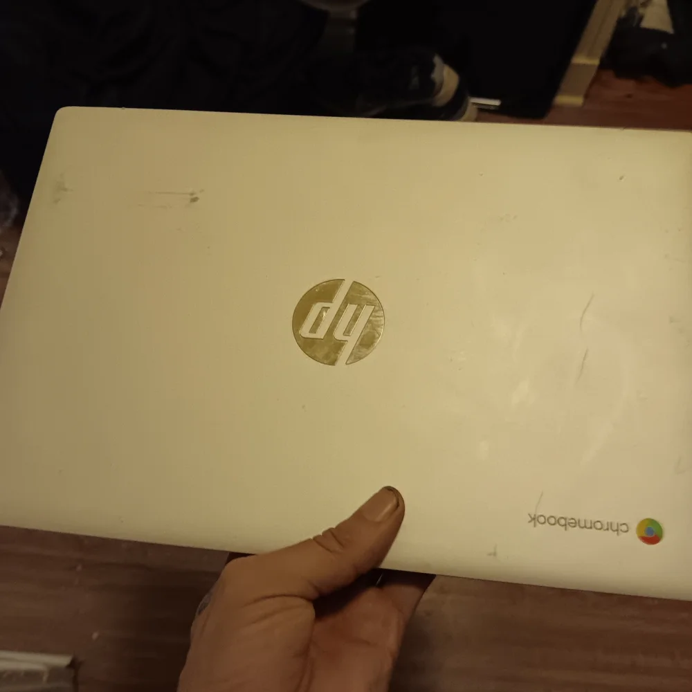 HP Silver and Black Laptop - Picture 2 of 2